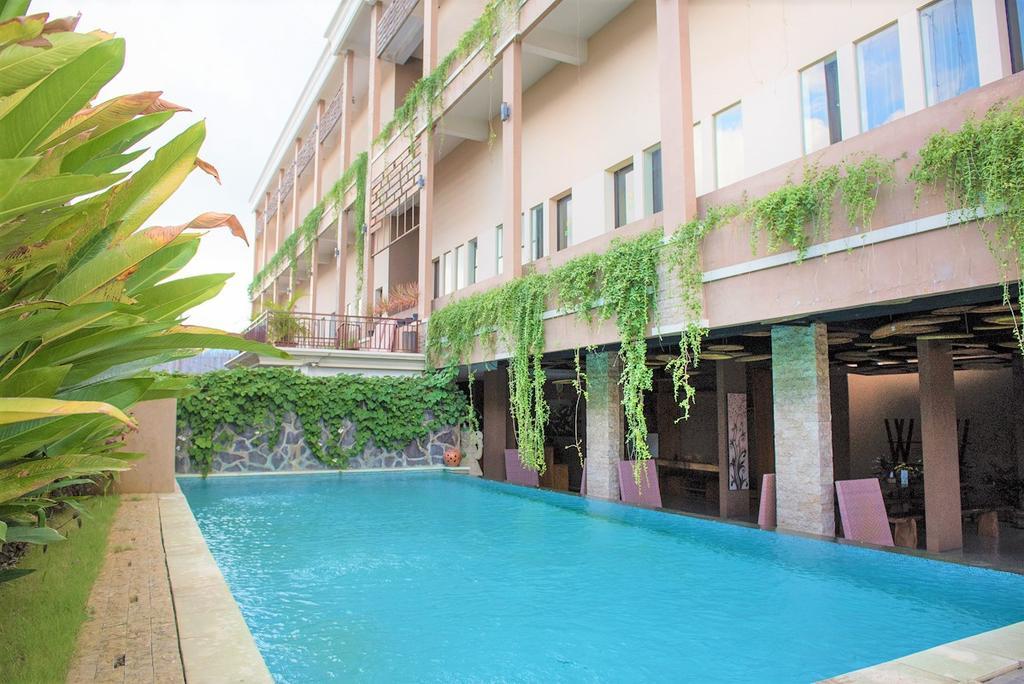 Hotel Reddoorz @ Mahendradatta Denpasar Exteriér fotografie